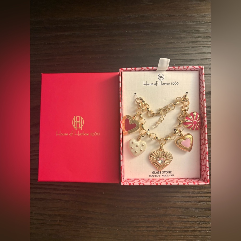 NEW House of Harlow 1960 Gold Heart Charm Bracelet